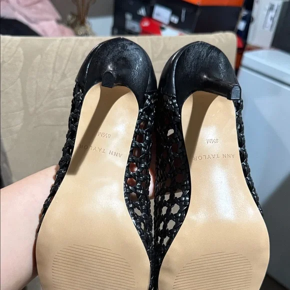 Ann Taylor Black Woven Heels - Picture 7 of 10